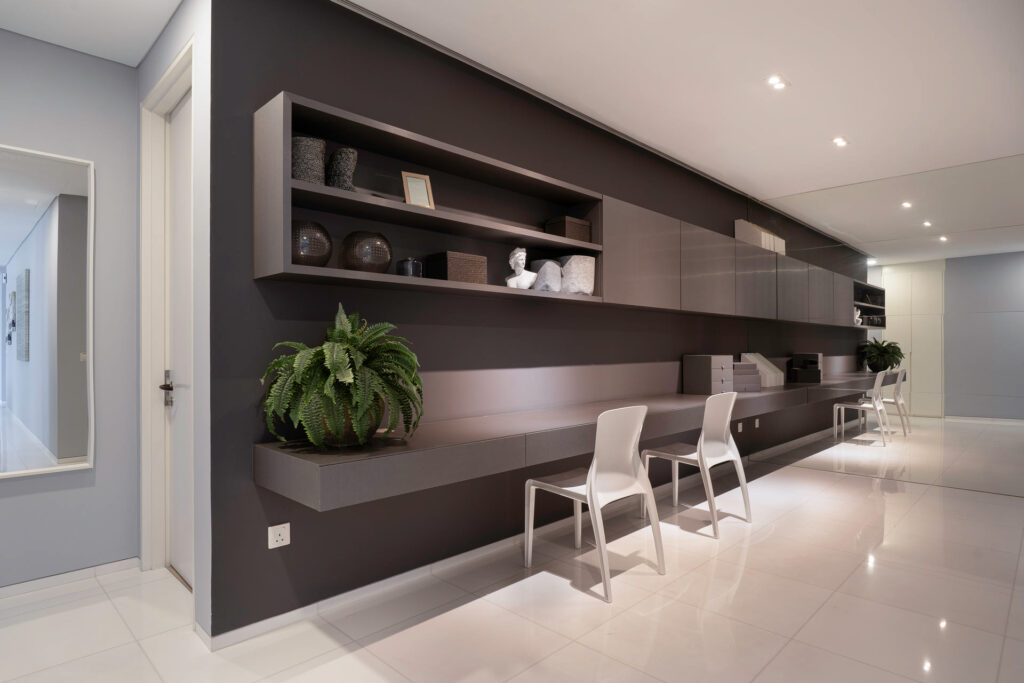 1,722 sqft