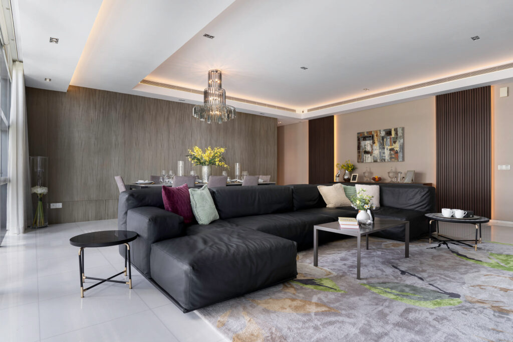 1,722 sqft